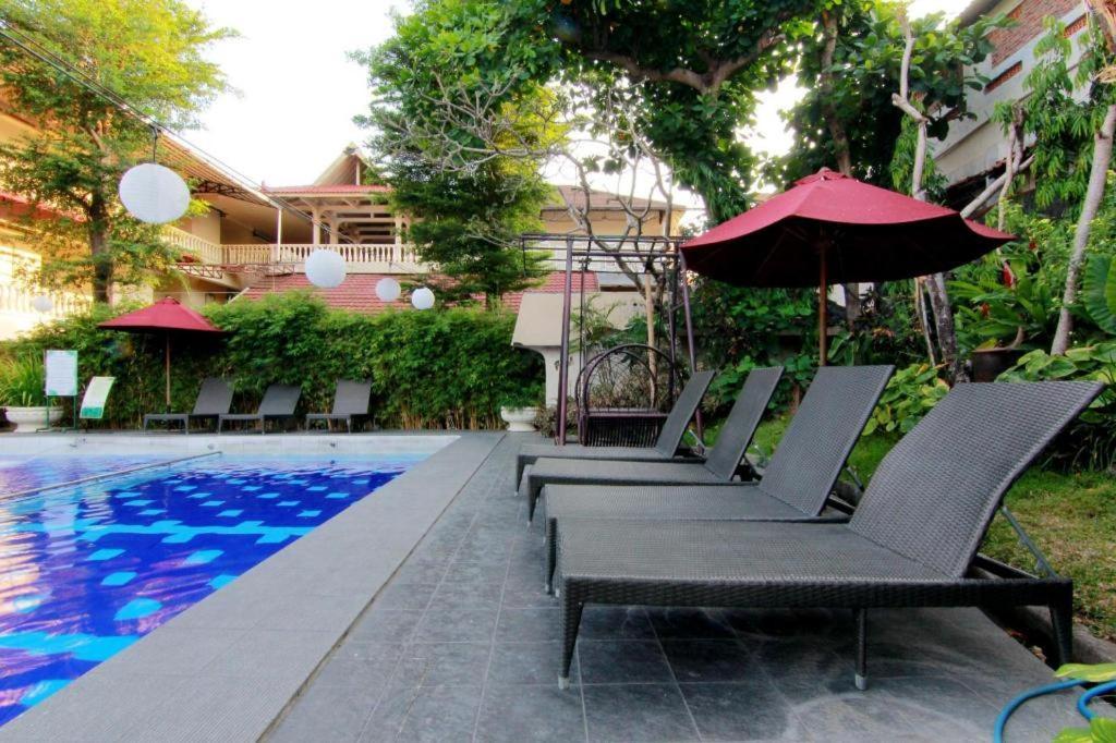 Hotel Grand Rosela Jogjacarta Exterior foto